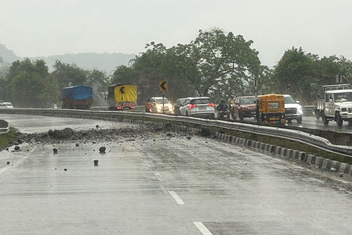 मुंबई गोवा महामार्गावर प्रवास करणाऱ्यांसाठी मोठी बातमी, तीन दिवस 'या' वेळेत  वाहतूक बंद – News18 मराठी