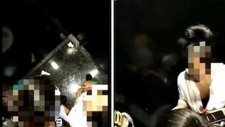 हॉटेलनंतर आता मॉलमध्येही ड्रग्ज; दोन पुणेकर तरुणी Drugs ओढताना सापडल्या हॉटेलनंतर आता मॉलमध्येही ड्रग्ज; दोन पुणेकर तरुणी Drugs ओढताना सापडल्या