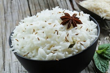 भात खाण बंद केल्यावर वजन कमी होतं का? फिटनेस एक्सपर्टने सांगितलं सत्य