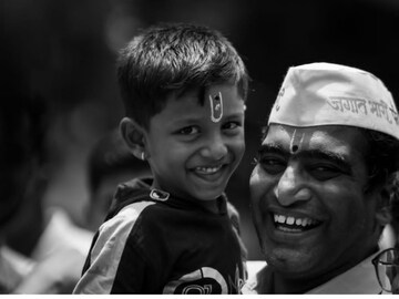 वारी म्हणजे नेमकं काय? दरवर्षी वारीला जाणाऱ्या संदीप पाठकनं सांगितला अनुभव