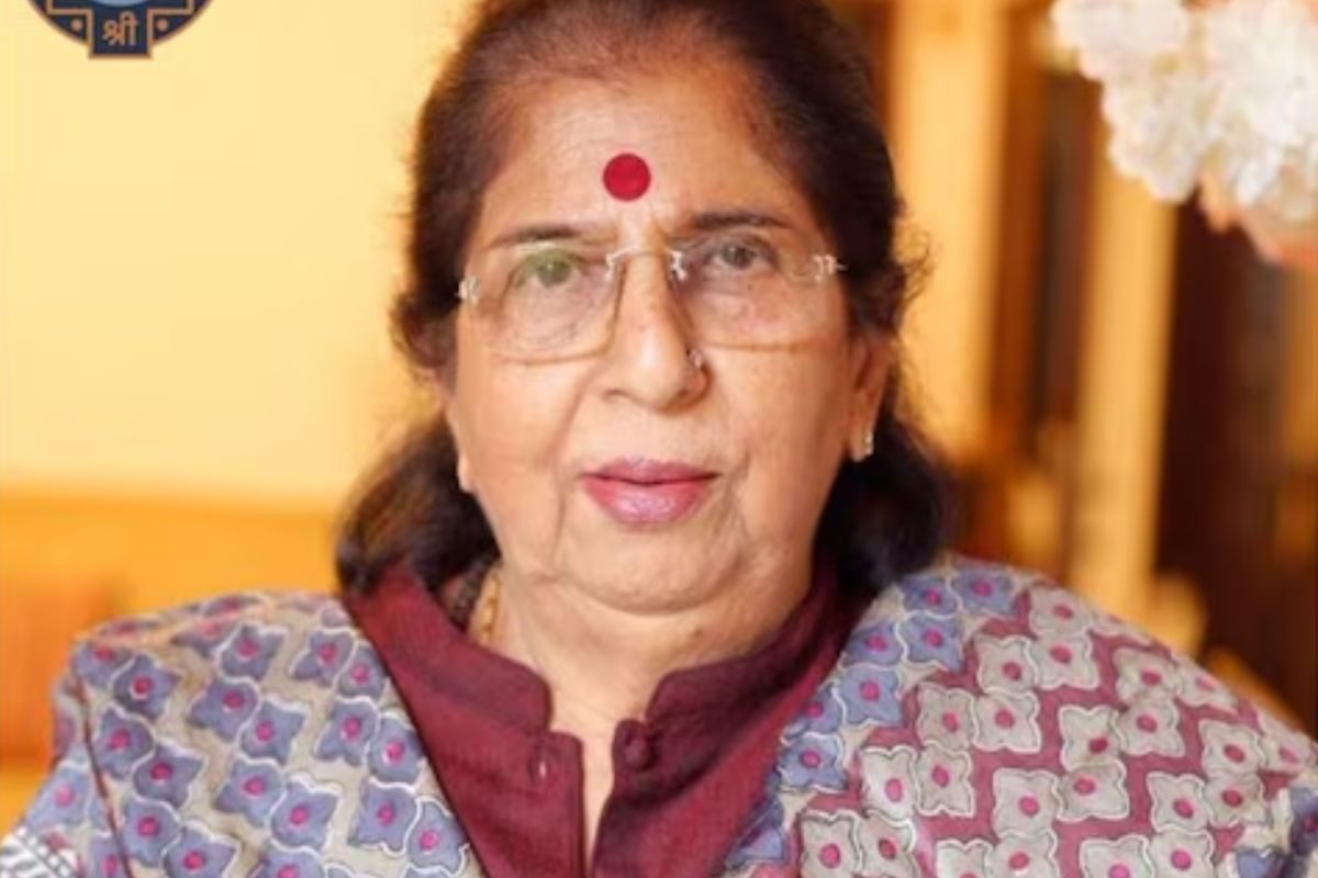 सिर्फ 10,000 रुपये लगाकर 4100 करोड़ का बिजनेस एंपायर; ऐसा है शशि सोनी का सफर सिर्फ 10,000 रुपये लगाकर 4100 करोड़ का बिजनेस एंपायर; ऐसा है शशि सोनी का सफर