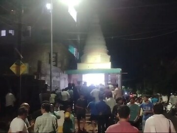 जमिनीतील भुयारात कोसळले