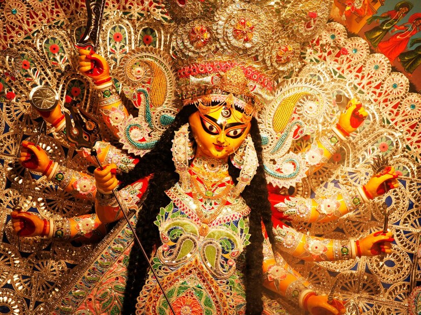 विशेष इच्छा पूर्ण करण्यासाठी सातव्या अध्यायाचे पठण करा. या प्रकरणामध्ये देवी द्वारचंद मुंड यांच्या हत्येची कथा आहे.