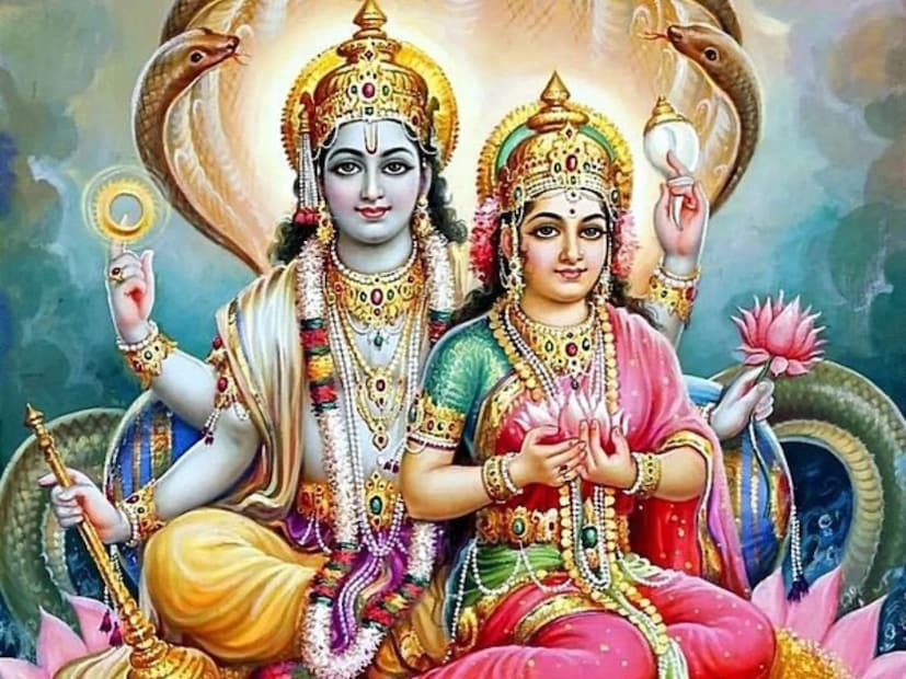 <strong><a href="https://news18marathi.com/tag/ekadashi/">एकादशीचा</a> उपवास बहुतांशी दुसऱ्या दिवशी म्हणजे द्वादशीला सोडला जातो. परंतु द्वादशीच्या सूर्योदयानंतर द्वादशीचा चौथा भाग (तिथीनुसार) येत असेल तर त्या काळात उपवास सोडू नये, असं शास्त्रात सांगितलं जातं.</strong>  <strong><a href="https://news18marathi.com/tag/ekadashi/">एकादशीचा</a> उपवास बहुतांशी दुसऱ्या दिवशी म्हणजे द्वादशीला सोडला जातो. परंतु द्वादशीच्या सूर्योदयानंतर द्वादशीचा चौथा भाग (तिथीनुसार) येत असेल तर त्या काळात उपवास सोडू नये, असं शास्त्रात सांगितलं जातं.</strong>