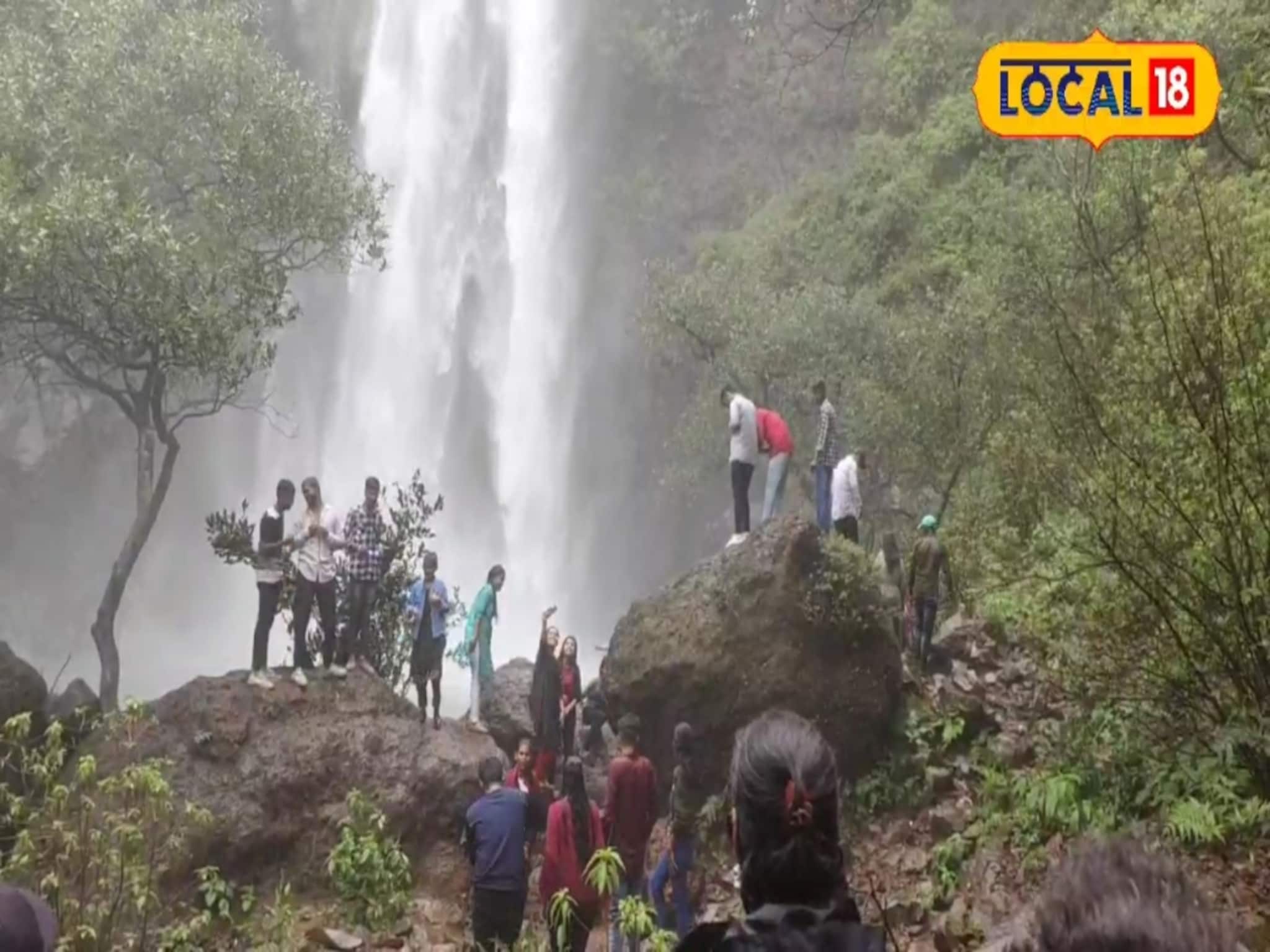 सातारा जिल्ह्यात या धबधब्यावर जाण्यास बंदी, प्रशासनाचा मोठा निर्णय, तर पर्यटकांची मोठी नाराजी