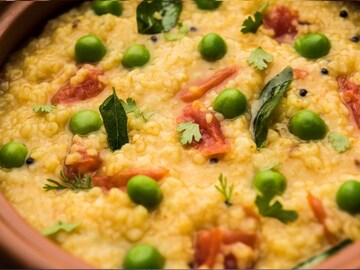 खिचडीला इंग्रजी काय म्हणतात? इंग्लिश स्कूलमध्ये शिकलेल्यांनाही माहिती नाही उत्तर