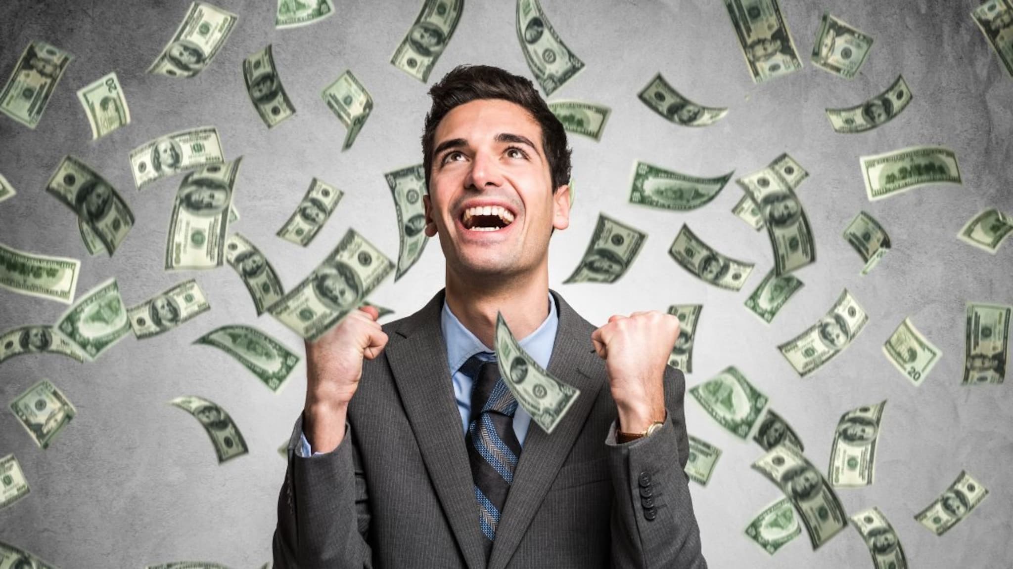 10 रुपयांचं सामान 100 रुपयांना, हा बिझनेस करून बनाल करोडपती