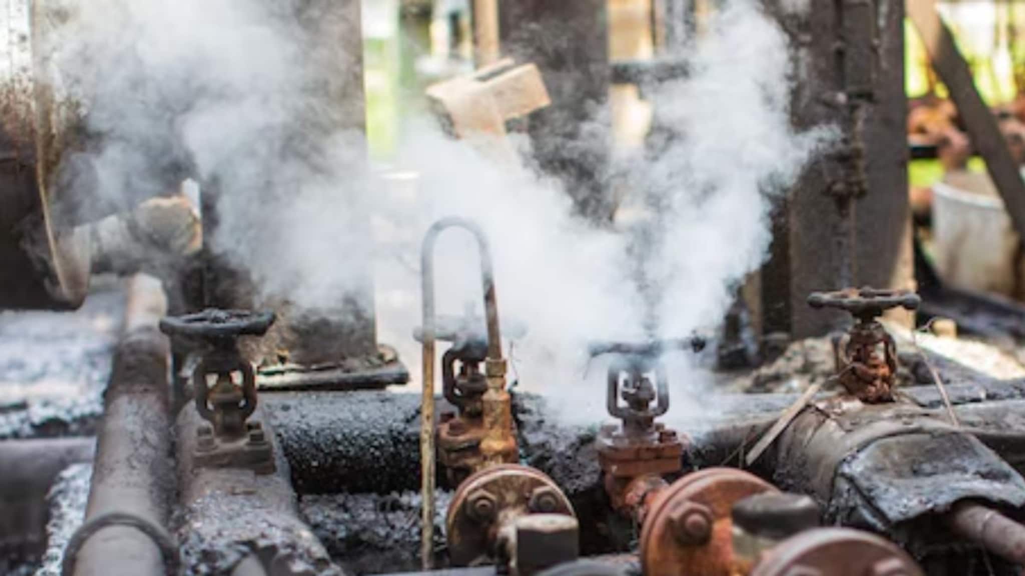 Gas Leak: रत्नागिरीतून मोठी बातमी!  एमआयडीसीत वायू गळती; 50 लोकांना बाधा