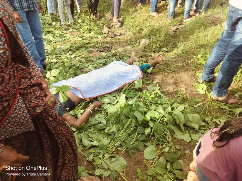 दरम्यान या घटनेची मुख्यमंत्र्यांनी दखल घेतली. यासंदर्भात जिल्हाधिकाऱ्यांनाही विचारना केली असून घटनेची चौकशी केल्यानंतर अपघात कसा झाला हे कळेल अशी माहिती जिल्हाधिकारी श्रीकृष्ण पांचाळ यांनी दिली.