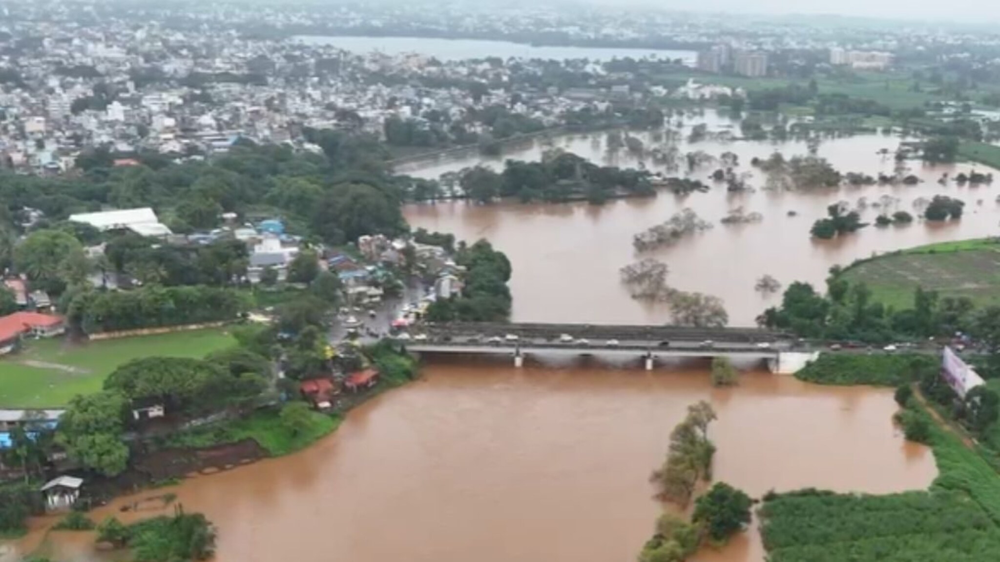 Rain Update: कोल्हापुरकरांनो सावधान! पंचगंगा नदीची इशारा पातळीकडे वाटचाल!