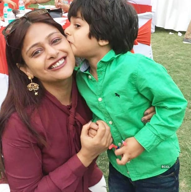 2019 मध्ये मयुरी गुगल इंडियाची इंडस्ट्री हेड बनली. मयुरी आता भारतात शिफ्ट झाली असून तिला एक मुलगाही आहे. मयुरीने याशिवाय नेस्ले, उबर, एअरटेल यांसारख्या प्रसिद्ध कंपन्यांमध्येही काम केलं आहे.