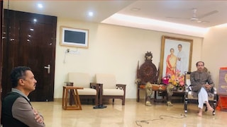 (मिलिंद नार्वेकर)