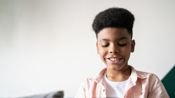 मोबाईफोनला मराठीत काय म्हणतात? सगळेच वापरतात पण उत्तर क्वचितच कोणाला असेल ठावूक