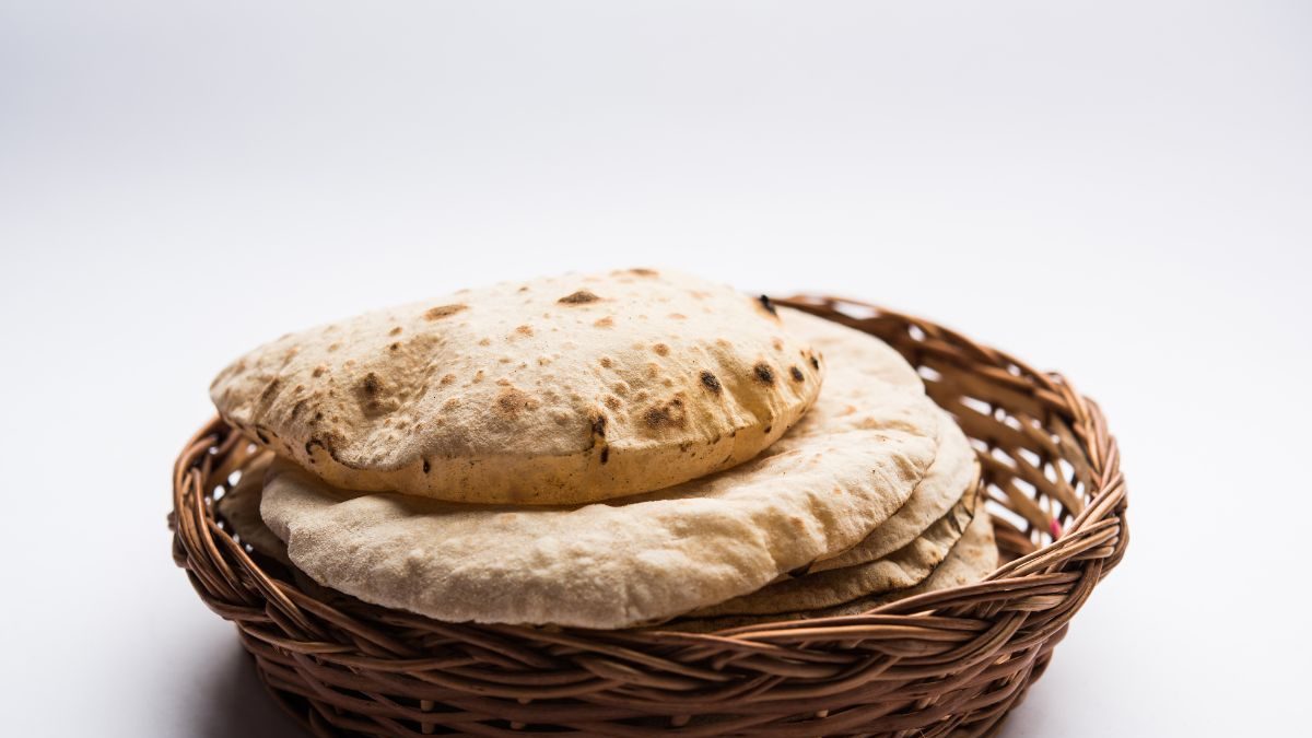 Kitchen Tips : 'या' टीप्स वापरा आणि चपाती गोलच आली म्हणून समजा kitchen ...