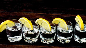 टकीला किती प्रमाणात पिणं योग्य? इतक्या Shots नंतर होईल मृत्यूशी भेट?