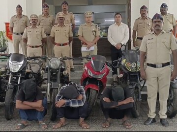 वर्धा दुचाकी चोरी टोळी वर्धा दुचाकी चोरी टोळी