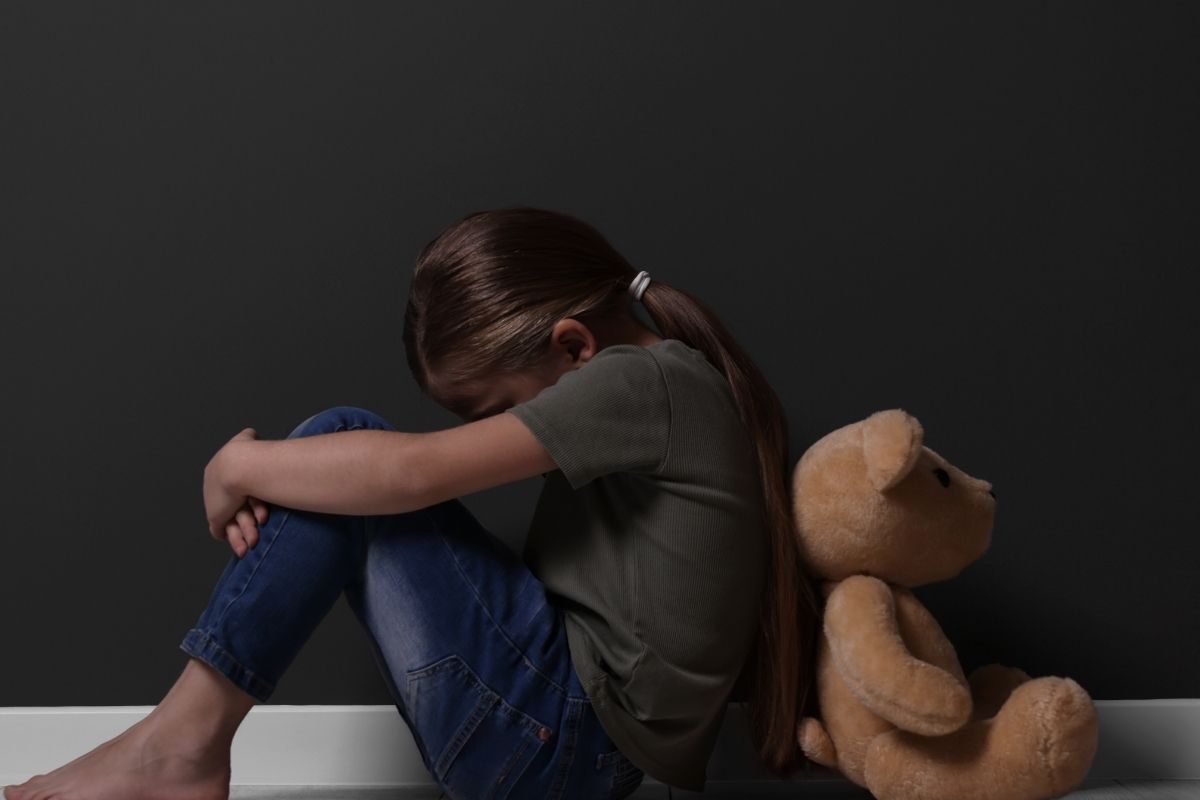 65 साल के हत्यारे ने 3 साल की बच्ची से की दरिंदगी, अमरावती में गुस्साई वारदात! 65 साल के हत्यारे ने 3 साल की बच्ची से की दरिंदगी, अमरावती में गुस्साई वारदात!