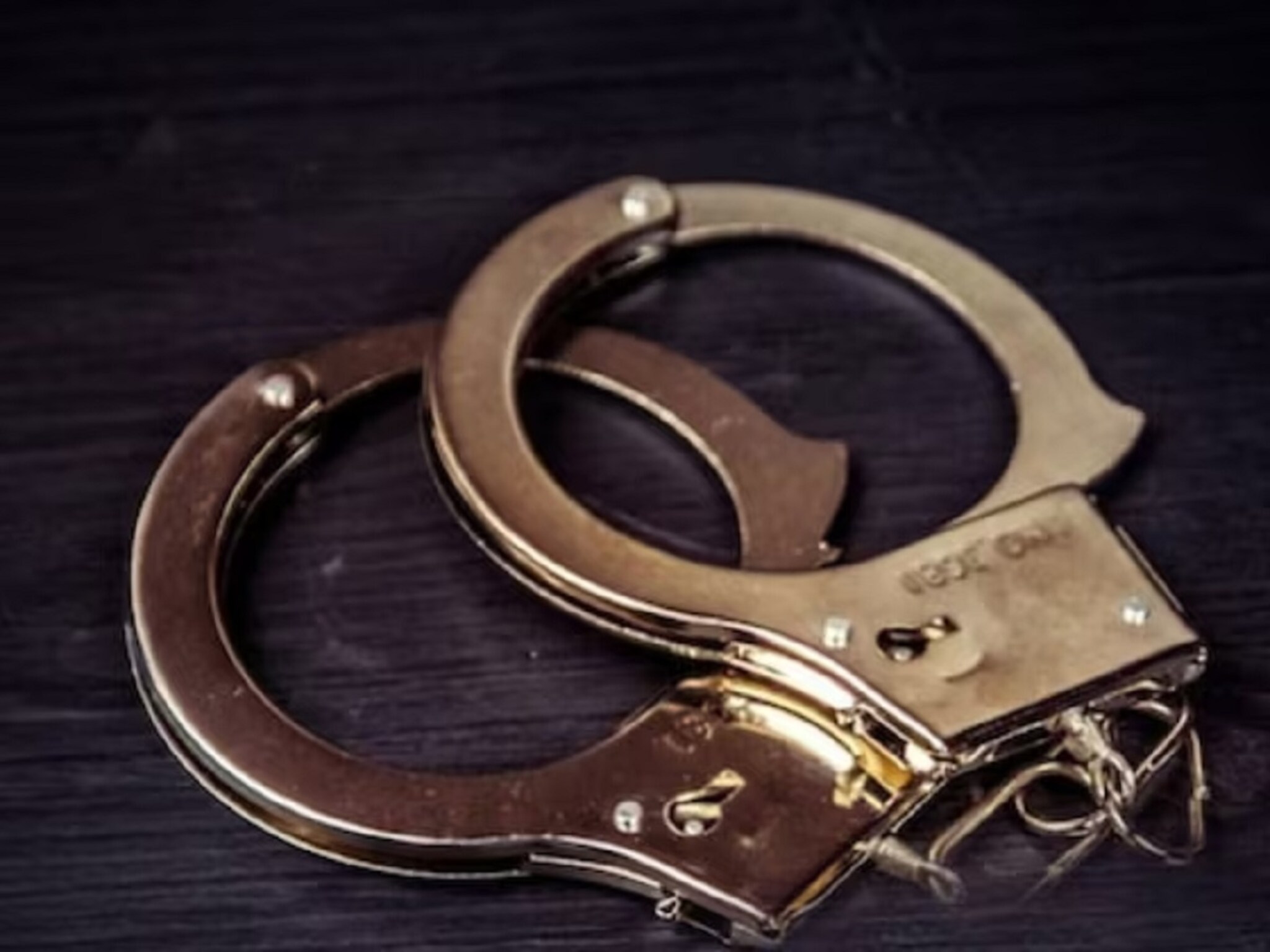 संतापजनक! अल्पवयीन मुलीने अत्याचाराला विरोध केल्याने दिली भयानक शिक्षा