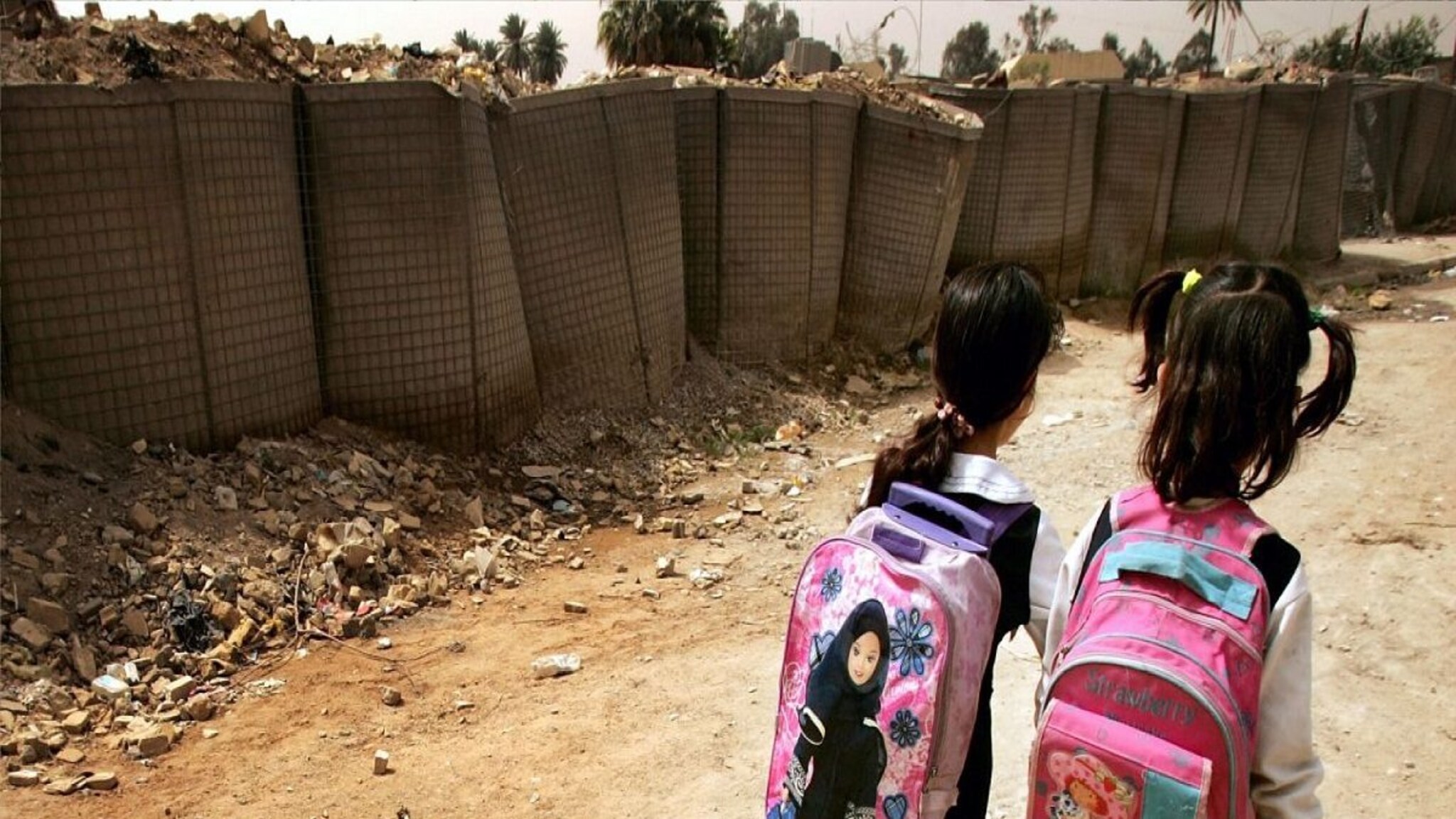 Explainer: डोकं फिरलंय का या देशाचं? 9 वर्षांच्या मुलीसोबत करता येईल लग्न, कायदाच आणणार म्हणे!