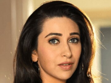 कपडे बदलण्यासाठी आणि बाथरुमला झाडामागे जावं लागायचं; अभिनेत्रीने केला खुलासा! कपडे बदलण्यासाठी आणि बाथरुमला झाडामागे जावं लागायचं; अभिनेत्रीने केला खुलासा!