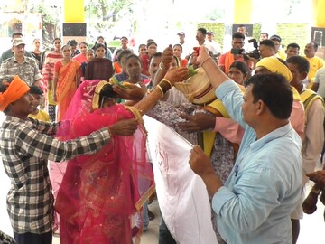 14 वर्ष बंदुकीच्या जोरावर दहशत! कलावती अखेर चढली बोहल्यावर; पोलीस झाले वऱ्हाडी