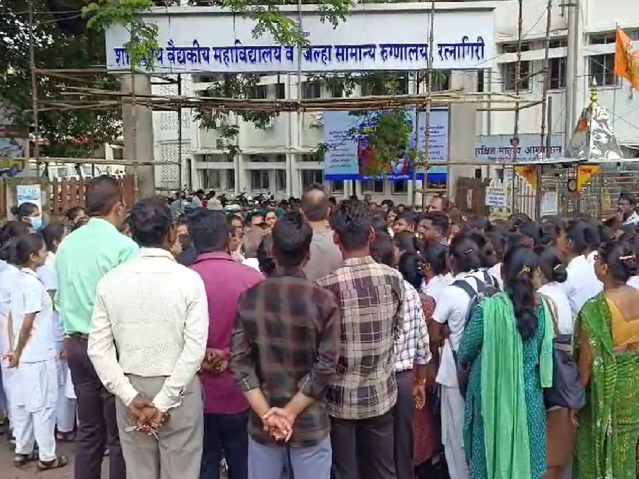 रत्नागिरीत नर्सिंगच्या विद्यार्थीनीवर लैंगिक अत्याचार, सकाळी घरातून निघालेली ती बेशुद्धावस्थेत आढळली