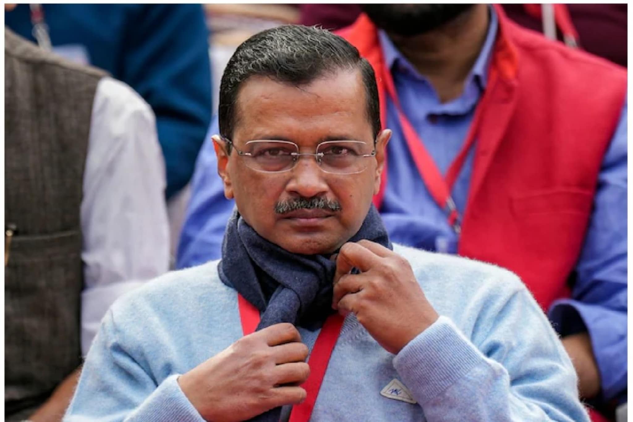 एकजूट दूर राहिली, आता थेट लढाई, दिल्लीत केजरीवालांसमोर काँग्रेसचा तगडा उमेदवार