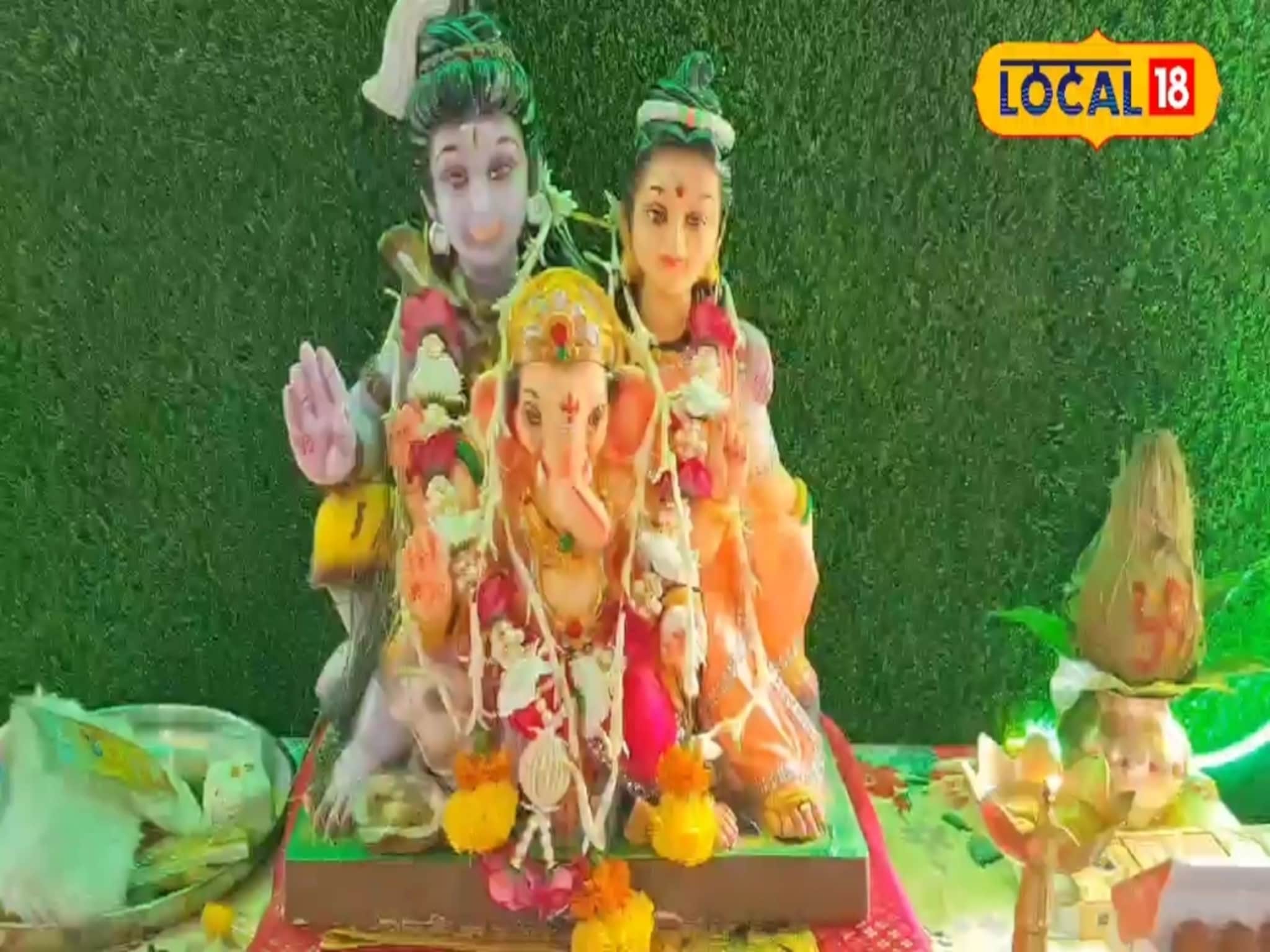 शंकर आणि पार्वती मांडीवर बसलाय गणपती : साताऱ्यातील ही अनोखी परंपरा नेमकी काय?, VIDEO