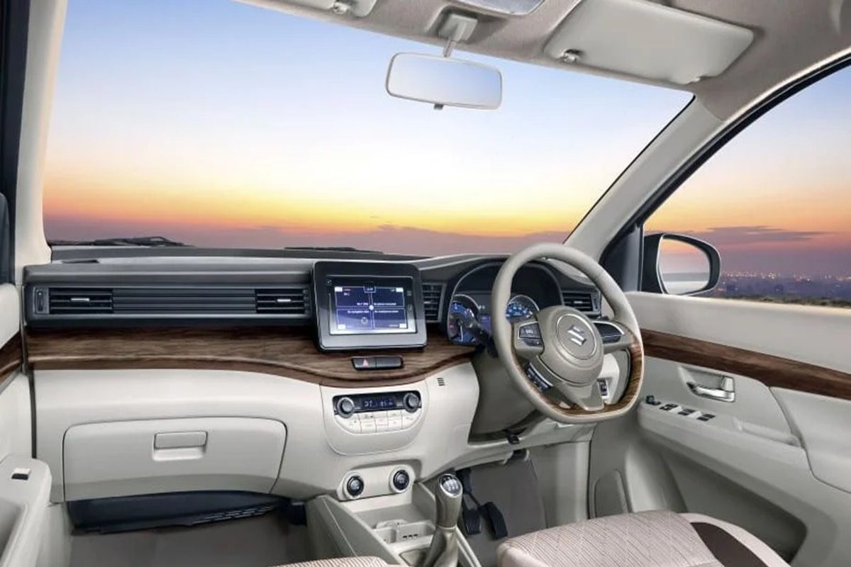 ये है सबसे ज्यादा माइलेज देने वाली 7 सीटर कार! इसके सामने अच्छी-अच्छी कंपनियों की कारें फेल हो जाती हैं ये है सबसे ज्यादा माइलेज देने वाली 7 सीटर कार! इसके सामने अच्छी-अच्छी कंपनियों की कारें फेल हो जाती हैं