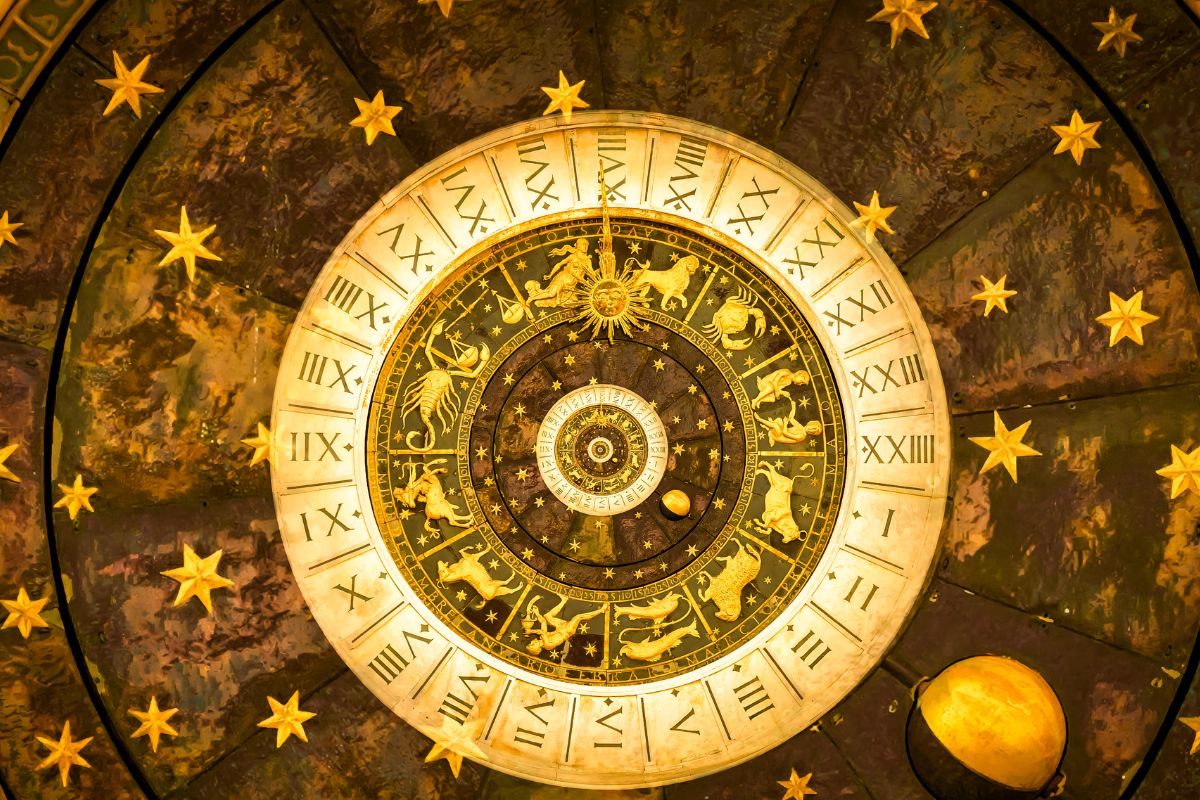 इन 5 राशियों की किस्मत है प्रबल! प्रेम संबंधों में मिलेगी सफलता-न्यूज18 मराठी इन 5 राशियों की किस्मत है प्रबल! प्रेम संबंधों में मिलेगी सफलता-न्यूज18 मराठी