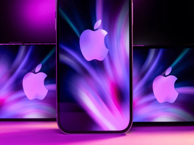 iOS: वर्जन 18.4, 17.7.6, 16.7.11, आणि 15.8.4 यापूर्वीचे व्हर्जन. यासोबतच iPadOS व्हर्जन 18.4, 17.7.6, 16.7.11, आणि 15.8.4 पूर्वीचे व्हर्जन. 