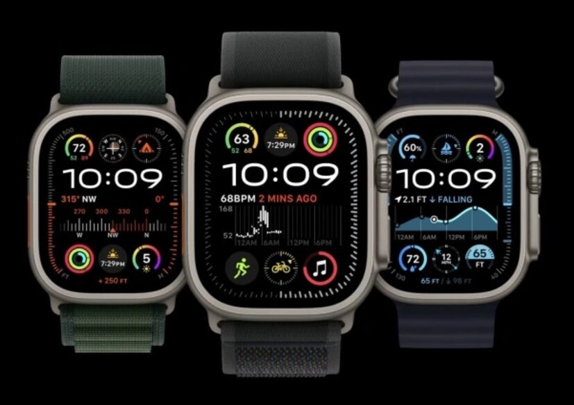 ॲपल वॉचमध्ये पहिल्यांदाच आलेय हे फीचर : Apple Watch Series 10 हे Sleep Apnea Detection चे फीचर असणारे पहिले घड्याळ असेल. मात्र कंपनी अजूनही FDA च्या मंजुरीची वाट पाहतेय. घड्याळाच्या एक्सेलेरोमीटरच्या मदतीने ते झोपेत असताना यूझर्सच्या ब्रीथिंगला एननालाइज करेल. स्लीप एपनिया ही एक विशेष प्रकारची स्थिती आहे. ज्यामध्ये झोपेच्या दरम्यान लोकांचा श्वास थांबतो. अशा स्थितीत, हे घड्याळ रुग्णाचे हार्ट रेट, ब्रीथिंग पॅटर्न आणि ब्रेन अॅक्टिव्हिटीवर लक्ष ठेवेल.