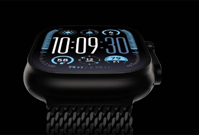 वॉच सिरीज 9 पेक्षा स्लिम आणि हलकी: Apple Watch Series 10 ची जाडी फक्त 9.7 मिलीमीटर आहे. Apple Watch Series 9 च्या तुलनेत, ते 10 टक्के स्लिम आणि 10 टक्के हलके आहे. Apple ने सांगितले की यात एक मोठी OLED स्क्रीन आहे, ज्याच्या मदतीने यूझर्स घड्याळावरील टेक्स्ट आणि इतर कंटेंट सहजपणे पाहू शकतील. तसेच, येथे यूझर्स सहजपणे मेसेज इत्यादी वाचण्यास सक्षम असतील.