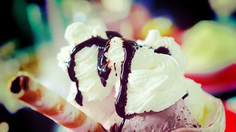 आईस्क्रीमच्या मराठी शब्दाबद्दल कोरावर देखील एका वाचकानं उत्तर दिलं आहे. जो ऋग्वेदाचा वाचक आहे. त्यांनी त्यांचा एक शब्द आईस्कीमसाठी तयार केला आहे.