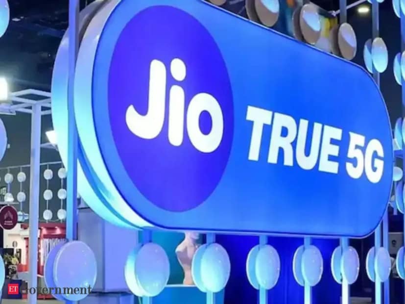 यामध्ये मिळालेला डेटा इंटरनेट कॉलिंग किंवा ब्राउझिंगसाठी वापरता येईल. चित्रपट पाहणाऱ्या किंवा डाऊनलोड करणाऱ्यांसाठी हा पॅक अतिशय उपयुक्त ठरेल.