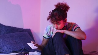 नुकत्याच झालेल्या एका संशोधनानुसार, हा प्रकार मुलींच्या आरोग्यासाठी हानिकारक ठरू शकतो.