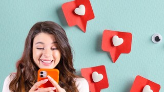 सोशल मीडिया क्रिएटर कसं व्हायचं?