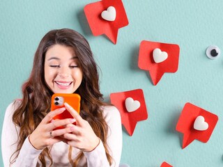 सोशल मीडिया क्रिएटर कसं व्हायचं?