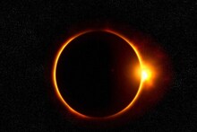 Surya Grahan 2024:  वर्षातलं शेवटचं सूर्यग्रहण, भारतात दिसणार का?
