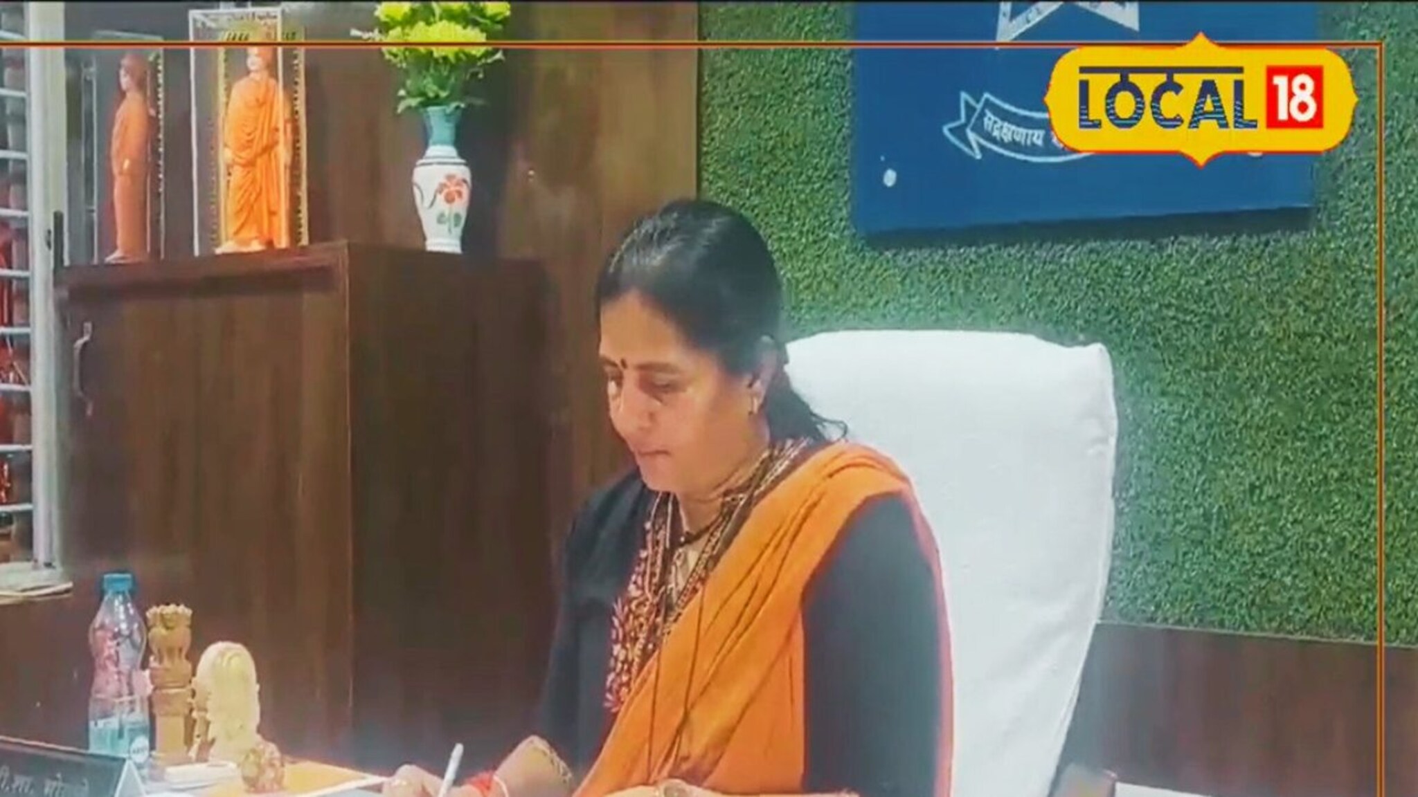 वडिलांचा पीएसआय पदाला विरोध, आज त्या सांभाळतात पूर्ण पोलीस स्टेशनचा कारभार, नाव भोसले!