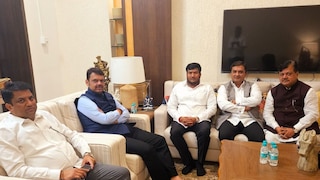 एका बंडखोराची तलवार म्यान, महायुतीला मोठा दिलासा, दरेकरांची मोहीम फत्ते!