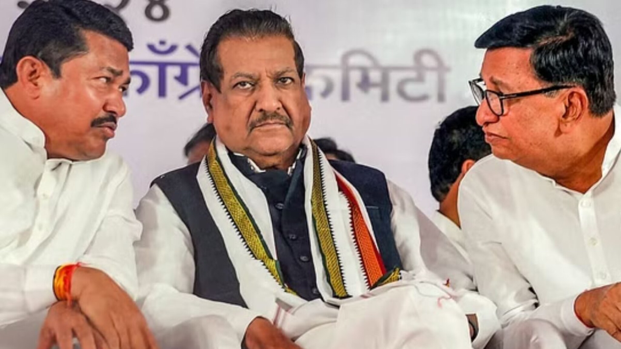 Maharashtra Politics : ठाकरेंनंतर काँग्रेसचा मोठा गेम होणार? महाराष्ट्रात काय घडणार, भाजपच्या नेत्याचा गौप्यस्फोट