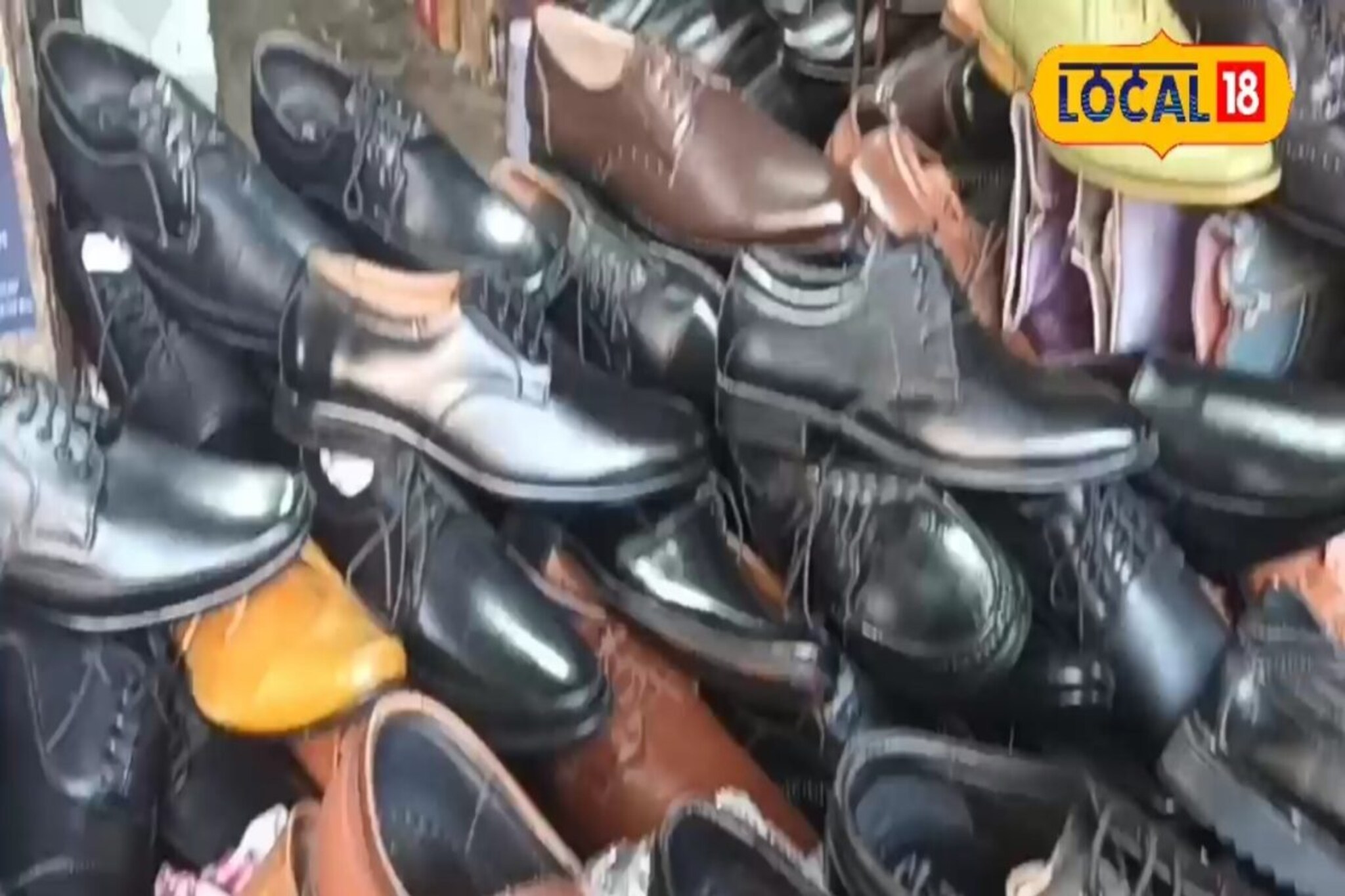 छान असे लेदर शूज बनवून हवेत, मुंबईतील याठिकाणी नक्की भेट द्या, पैसा वसूल लोकेशन!