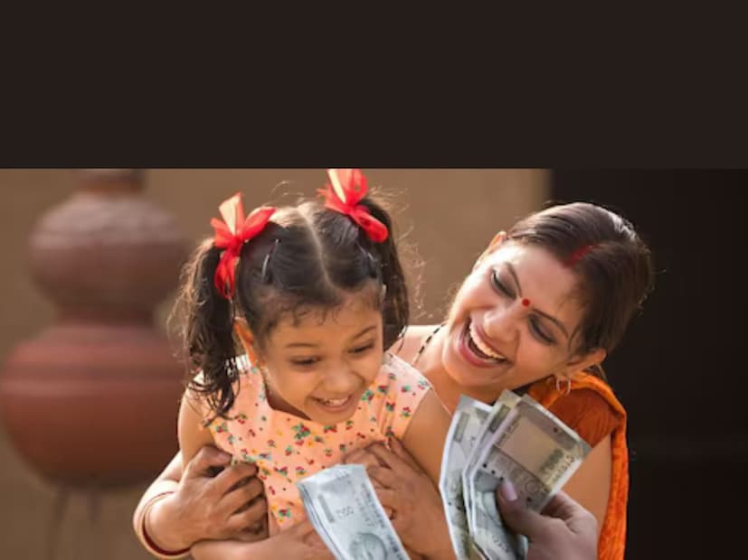लाडकी बहीण योजनेचे निकष तूर्तास तरी बदलण्यात येणार नाहीत असं फडणवीस यांनी स्वत: अधिवेशनात सांगितलं आहे. त्यामुळे लाडक्या बहिणींना दिलासा मिळाला आहे. 
