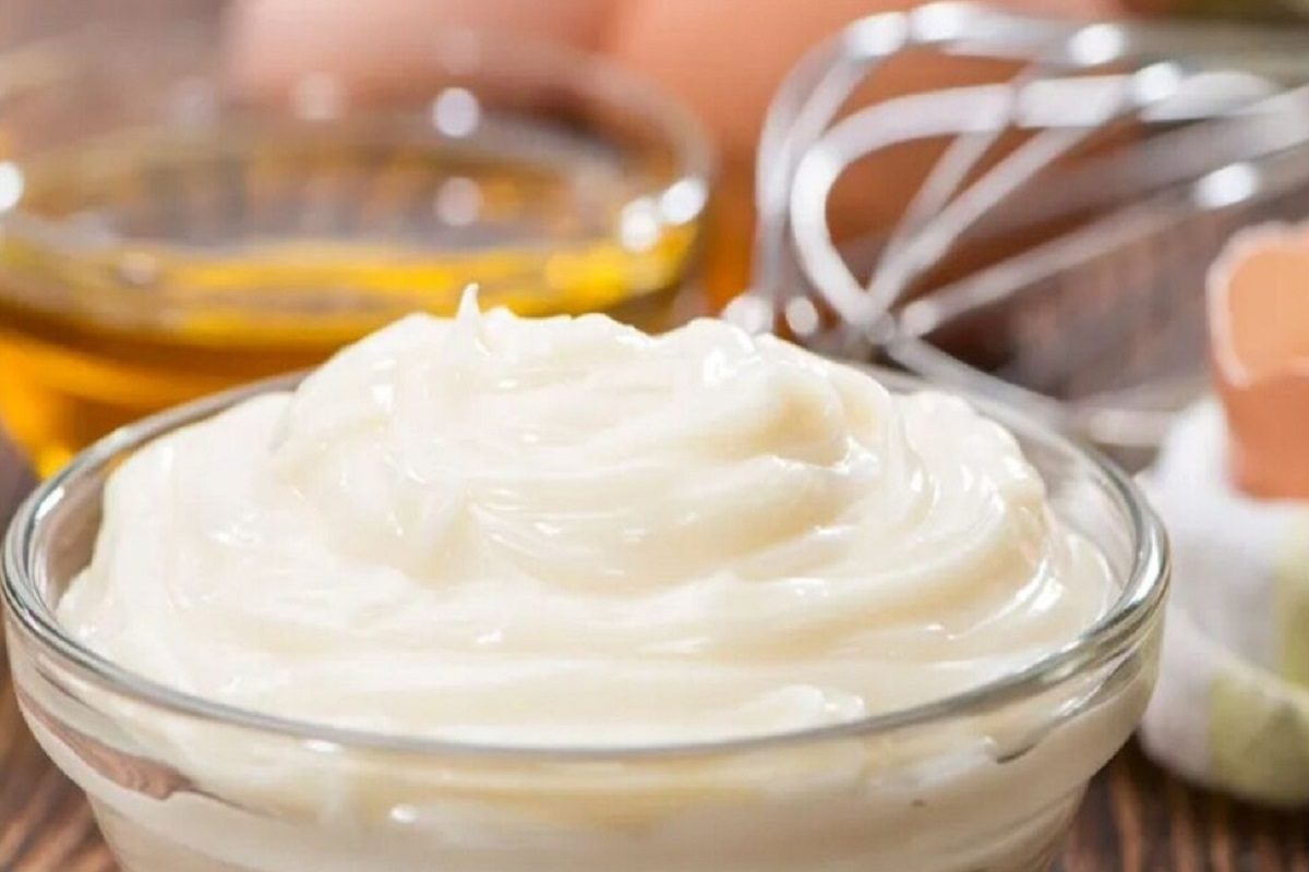 मेयोनेज़ मोमोज, फ्रैंकीज़, सैंडविच खाने में रहें सावधान! सरकार ने लगाई रोक, लेकिन क्या है वजह? मेयोनेज़ मोमोज, फ्रैंकीज़, सैंडविच खाने में रहें सावधान! सरकार ने लगाई रोक, लेकिन क्या है वजह?