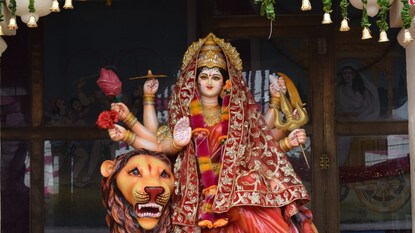 Navratri 2025 Date: चैत्र नवरात्र आणि शारदीय नवरात्रामध्ये काय फरक? पूजेच्या विधी, गुप्त नवरात्र कधी आहे