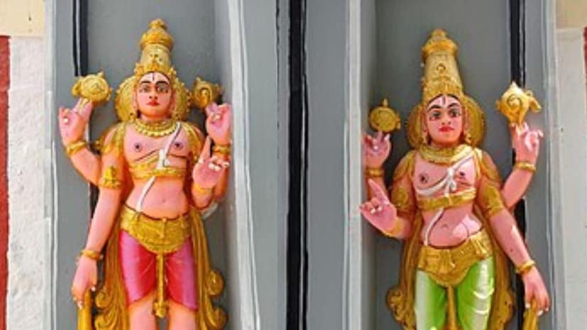 रावण आणि कुंभकर्ण हे जया-विजया आहेत, वैकुंठाचे दोन द्वारपाल आहेत. हिंदू धर्मातजया आणि विजया हे विष्णू देवाचे निवासस्थान असलेल्या वैकुंठाचे दोन द्वारपाल आहेत.