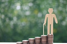 ही 3 कामं केली नाहीत तर पेन्शन होईल बंद! 30 नोव्हेंबर अखेरची तारीख