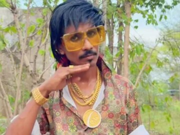 Dolly Chaiwala in Politics Dolly Chaiwala in Politics