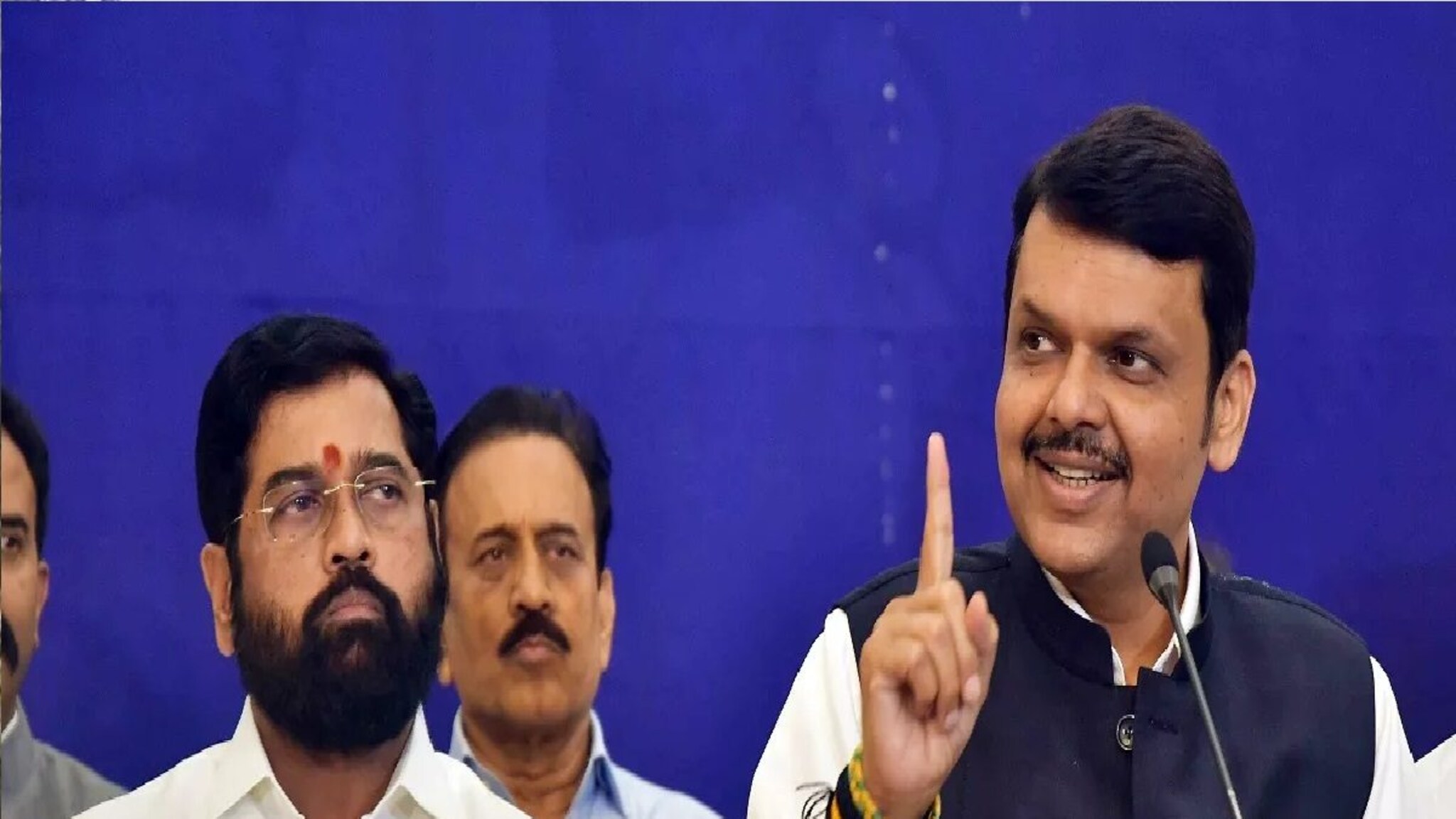 Exclusive : शिंदेंवर दबाव वाढला? मुख्यमंत्री पदाबाबत RSS ने भूमिका मांडली; 'ज्यांचे जास्त आमदार...'